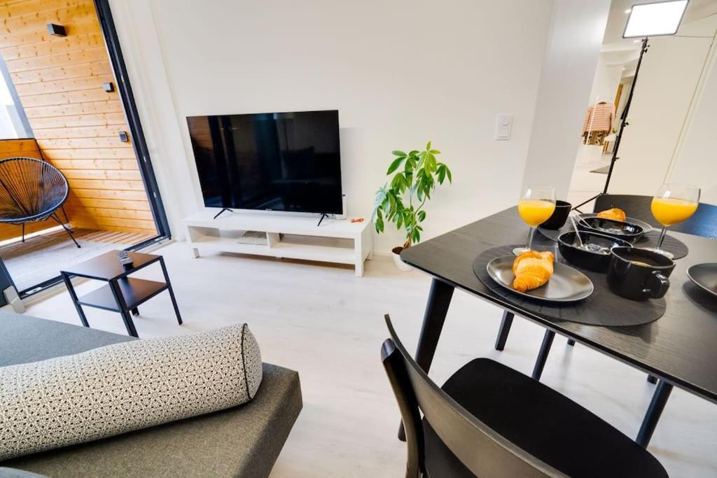 Best Location In Tampere! Modern City Apartment, 2Rooms, Kitchen And Balcony Екстериор снимка